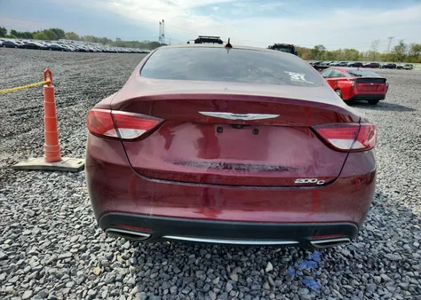 2015 Chrysler 200 C z USA, uszkodzony, nr VIN 1C3CCCCGXFN657693